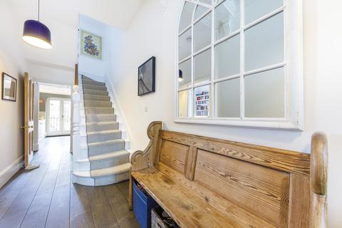 56 Ashley Road, London, N19 3AF