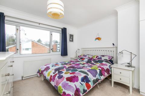 24 Langton Close, Winchester, SO22 6RJ