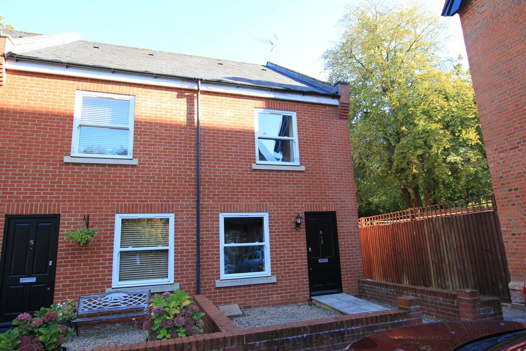 The Mews, Whitney Wood, Stevenage 2 bed end of terrace house £375,000