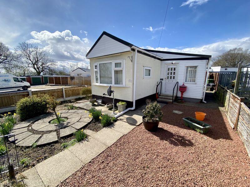 Elton Homes, Sandy Leas Lane, Elton, TS21 1BS 2 bed detached bungalow