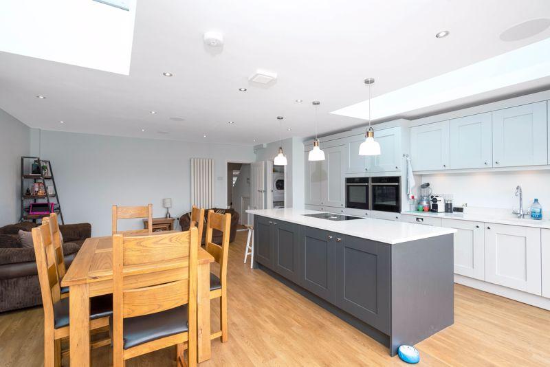 Kitchen/dining area