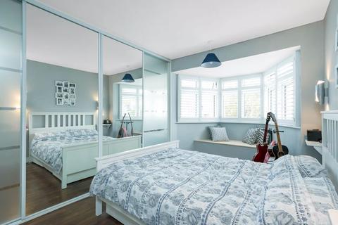 25 Kimberley Drive, Sidcup, DA14 4PP