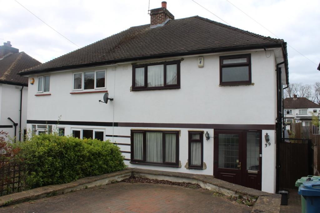 Weald Rise, Harrow Weald 3 bed semidetached house £615,000