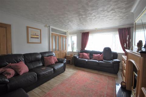 68 Woodview, Cimla, Neath, SA11 3BX