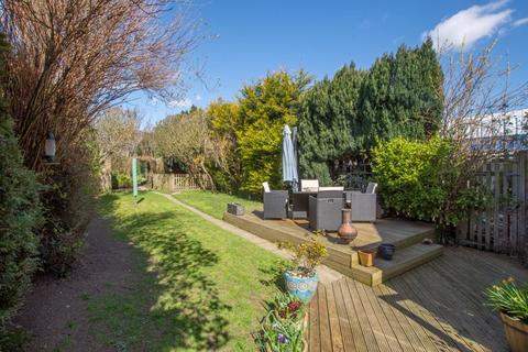 64 Chequer Lane, Ash, Canterbury, CT3 2AZ