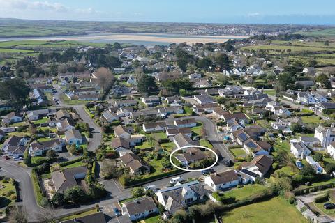40 Trelyn, Rock, Wadebridge, PL27 6LZ