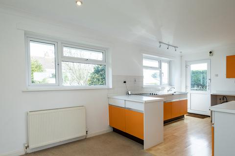 40 Trelyn, Rock, Wadebridge, PL27 6LZ