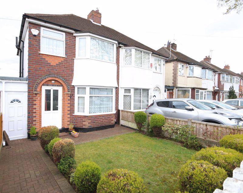 Teddington Grove, Perry Barr, Birmingham 3 bed semidetached house £