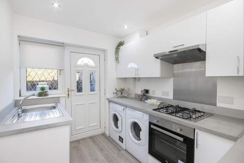 2 Bredisholm Drive, Baillieston, Glasgow, G69 7HZ