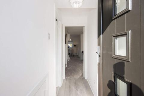 2 Bredisholm Drive, Baillieston, Glasgow, G69 7HZ