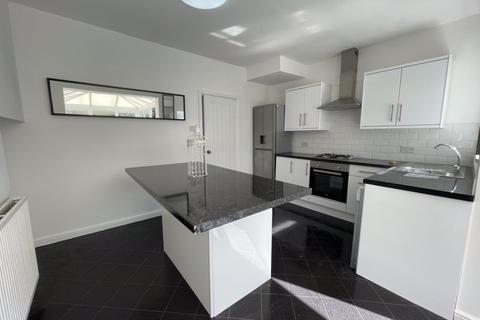 11 Grange Avenue, Denton, Manchester, M34 7TP
