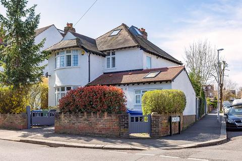 35 Park View, New Malden, KT3 4AX