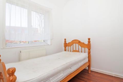 11 Downderry Road, Bromley, BR1 5QH