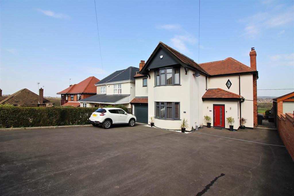 Hassock Lane South, Shipley, Heanor 4 bed detached house £415,000