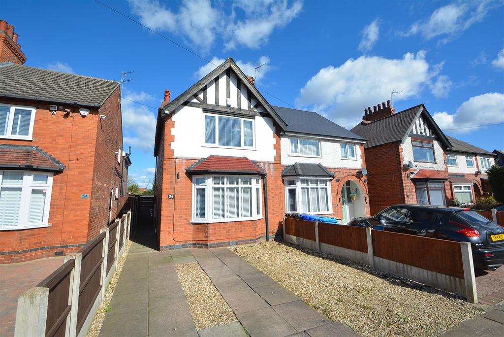 Willoughby Avenue, Long Eaton 2 bed semidetached house £165,000