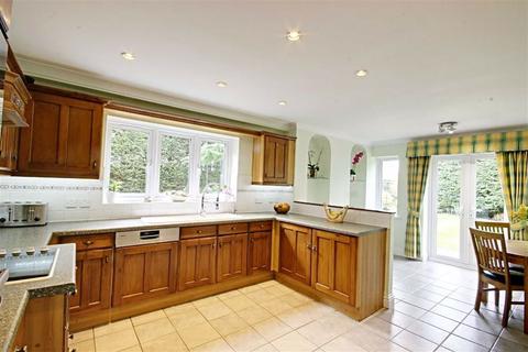 19 Poets Gate, Cheshunt, Waltham Cross, EN7 6SB
