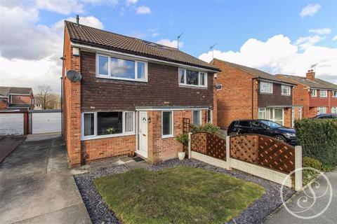 14 Birkdale Way, Leeds, LS17 7SY