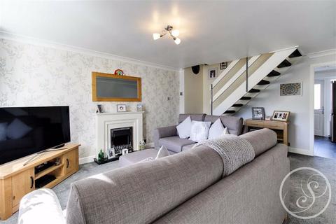 14 Birkdale Way, Leeds, LS17 7SY