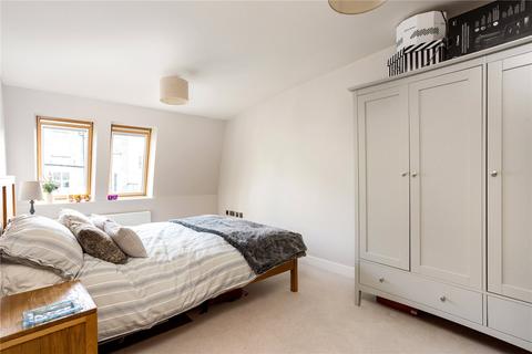 83 Princess Victoria Street, Bristol, BS8 4DD