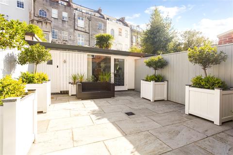 83 Princess Victoria Street, Bristol, BS8 4DD