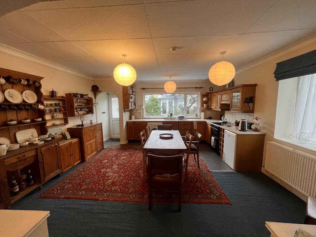 Rear Kitchen/Dining Room