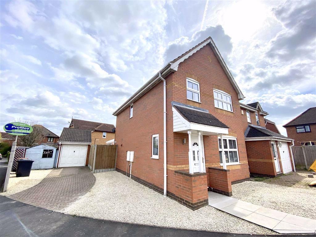 Munnings Drive, Hinckley 3 bed semidetached house £230,000