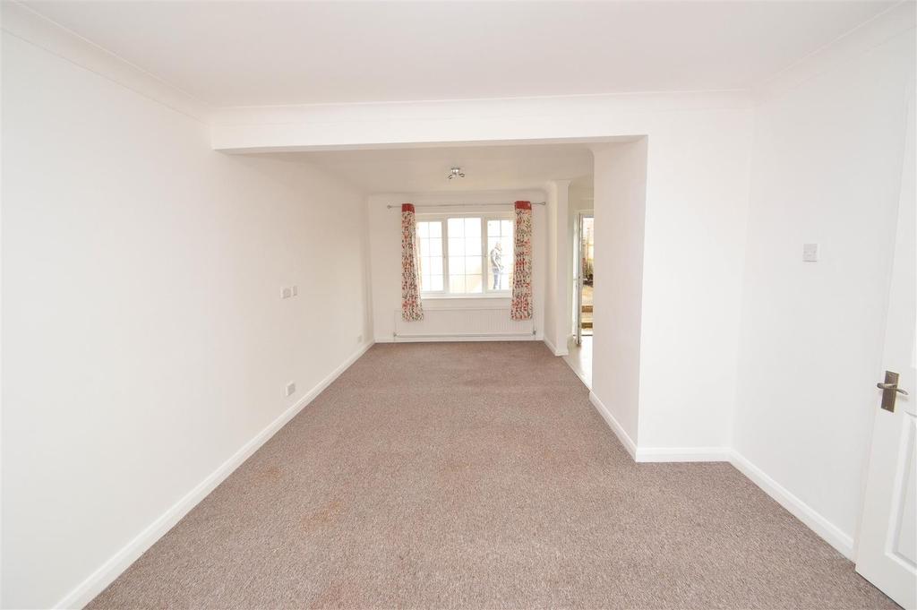 Sevenoaks Road, Eastbourne 3 bed terraced house £270,000