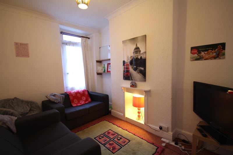 Cambrian Street, Aberystwyth 6 bed private hall £320 pcm (£74 pw)
