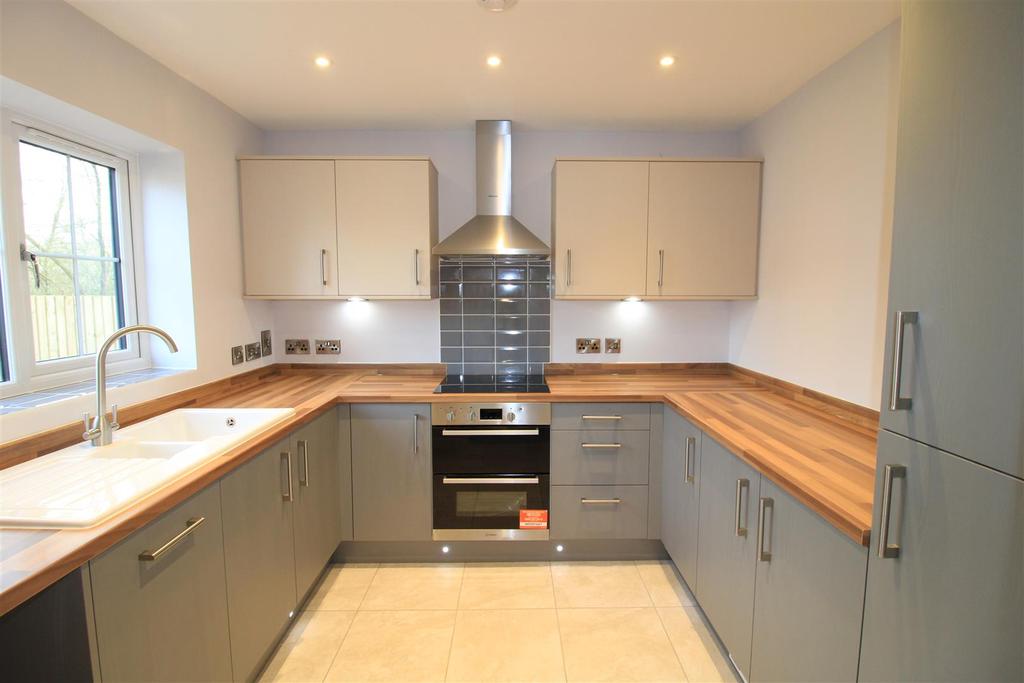 Malvern Kitchen.JPG