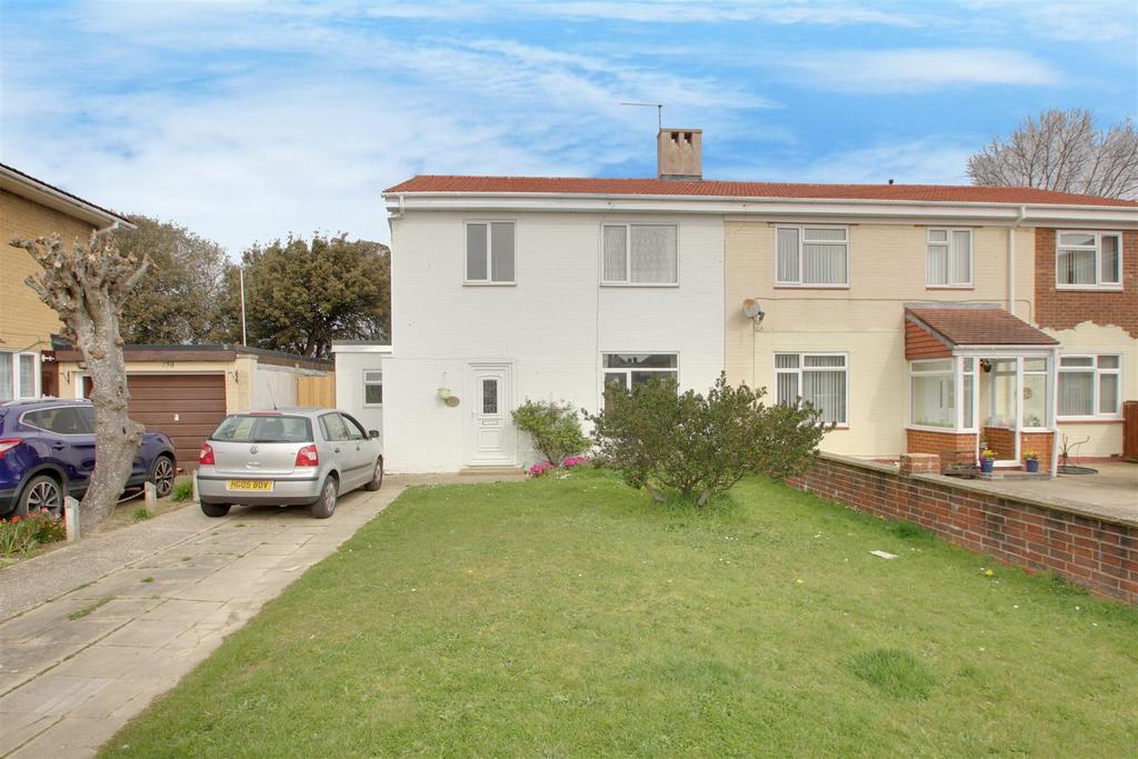 Barrington Road, GoringBySea, Worthing 3 bed semidetached house £