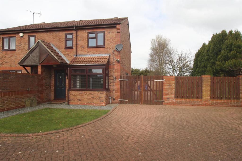 Avocet Way, Bridlington 3 bed semidetached house £164,950