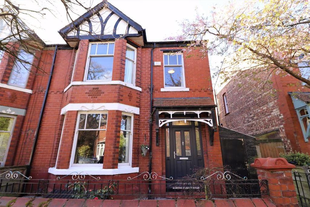 Longford Road, Chorlton, Manchester, M21 4 bed semidetached house £495,000