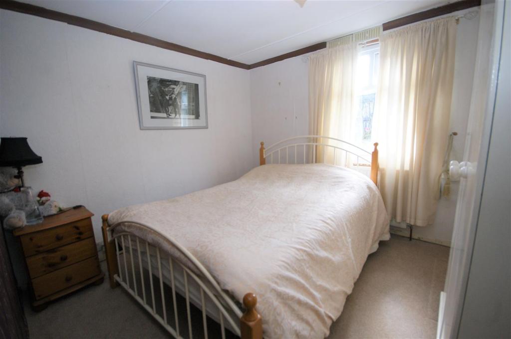 Bedroom.JPG