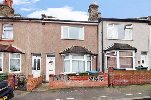 6 Lyndon Road, Belvedere, DA17 5AU