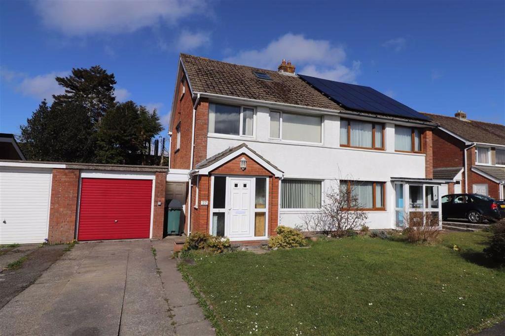 Erw Goch, Aberystwyth, Ceredigion, SY23 3 bed semidetached house £
