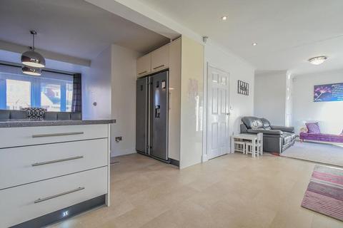 1 Beale Close, Blackburn, BB1 2RD