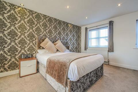 1 Beale Close, Blackburn, BB1 2RD