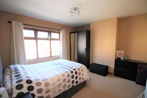 15 Brookfield Road, Thornton-cleveleys, FY5 4DR