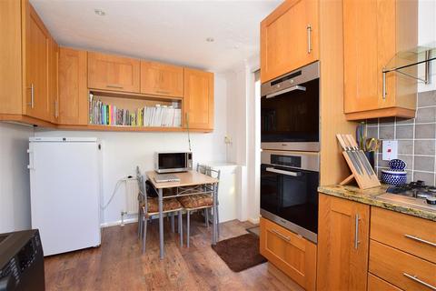 3 Amherst Close, Margate, CT9 3QZ