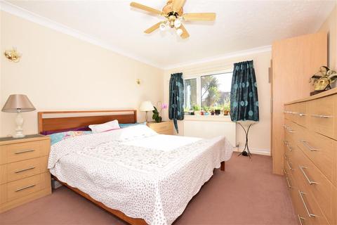 3 Amherst Close, Margate, CT9 3QZ