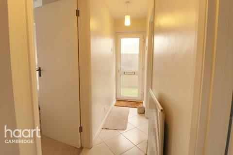 2 Howard Close, Cambridge, CB5 8QU