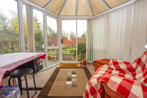 32 Broadway Close, Witney, OX28 5GG