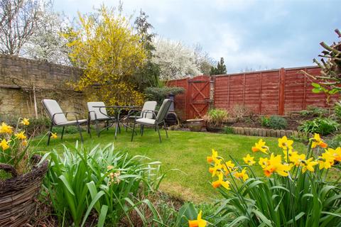 32 Broadway Close, Witney, OX28 5GG