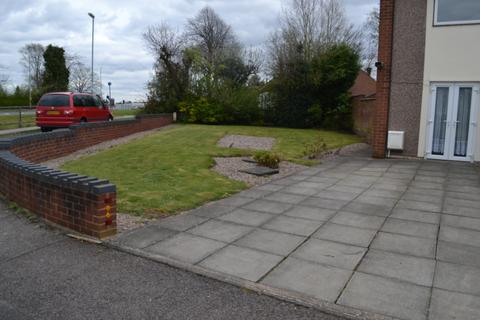 104 Gilbert Road, Lichfield, WS13 6AX