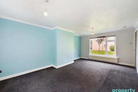 3 bedroom terraced house to rent, Semphill Gardens, East Kilbride, South Lanarkshire, G74