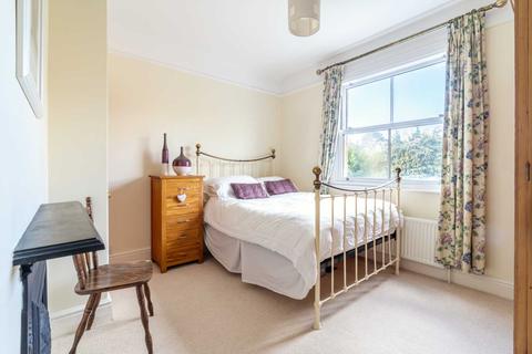 71 Blenheim Road, Caversham, Reading, RG4 7RP