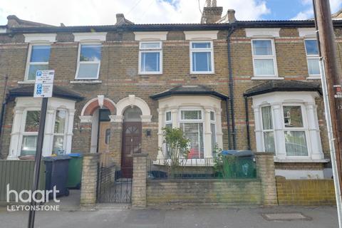 9 Chichester Road, London, E11 3LH
