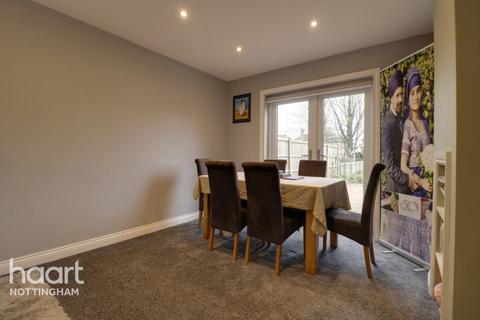 57 Heatherley Drive, Nottingham, NG6 0FP
