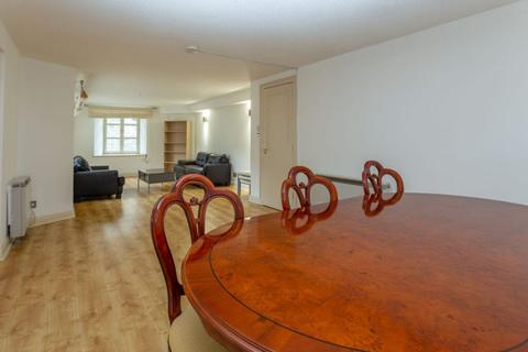 56/5 Timber Bush, Edinburgh, EH6 6QH