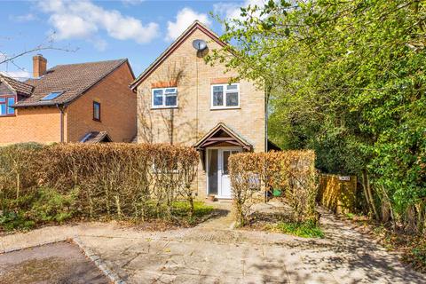 12 Carrington Crescent, Tadley, RG26 4XE